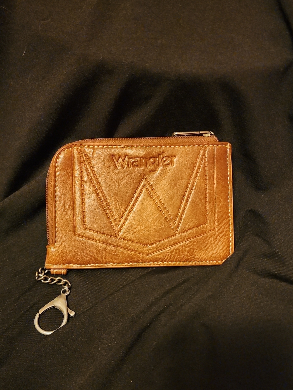 Wrangler Tan Leather Zip Card Wallet with Key Clasp